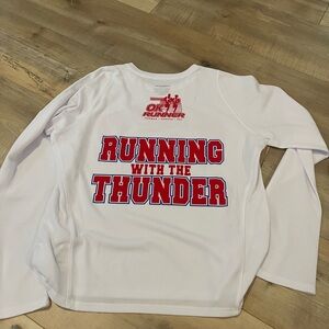OK runner new balance shirt M